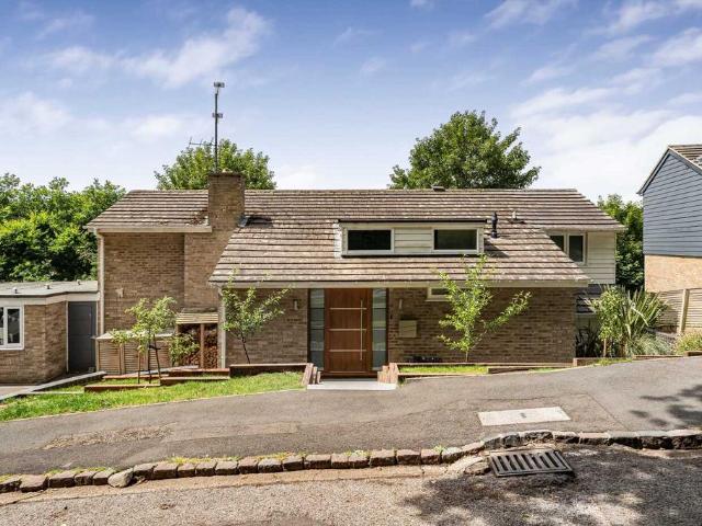 House for sale in Berrick Salome, Oxfordshire