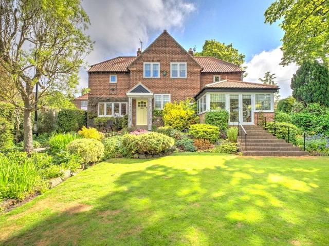 House for sale in Low Fell, Tyne And Wear