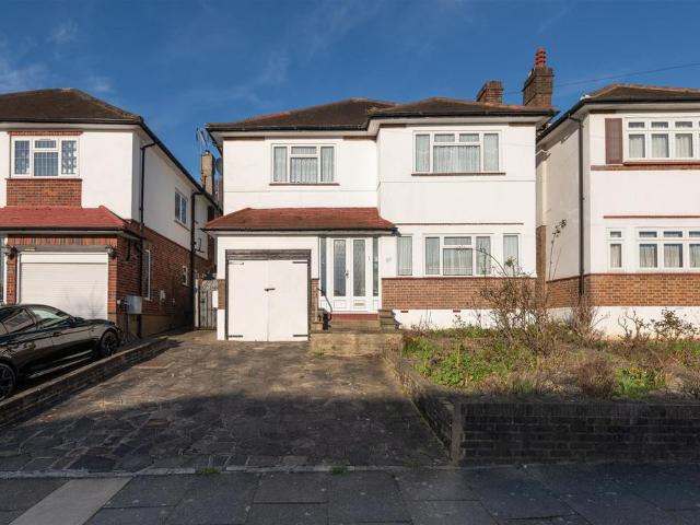 House for sale in Brunswick Park, Greater London