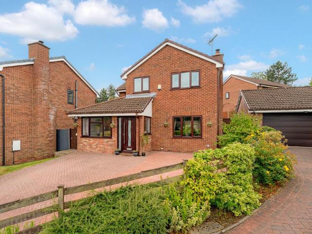House for sale in Halton