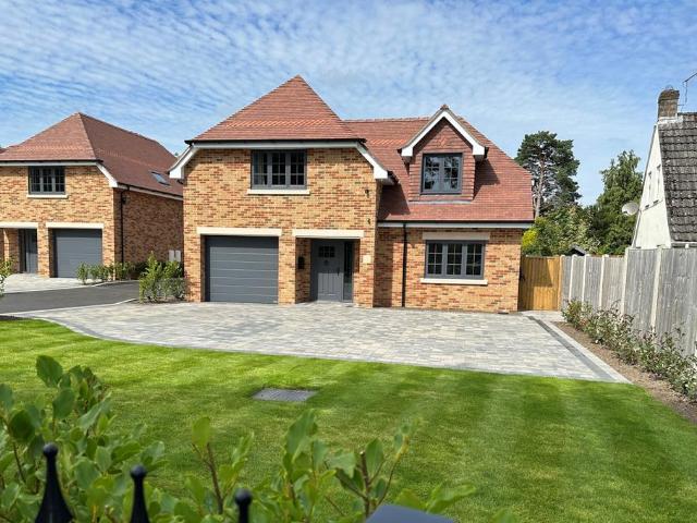 House for sale in St Leonards, East Dorset