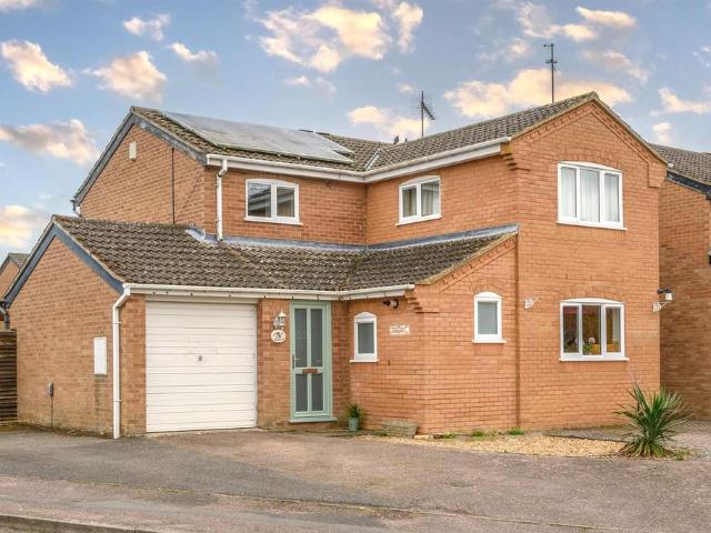 House for sale in Rothwell