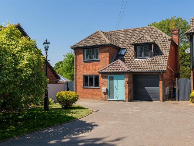 House for sale in Midway, Kent