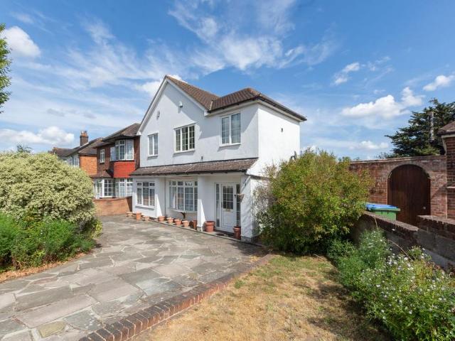 House for sale in New Eltham, Greater London