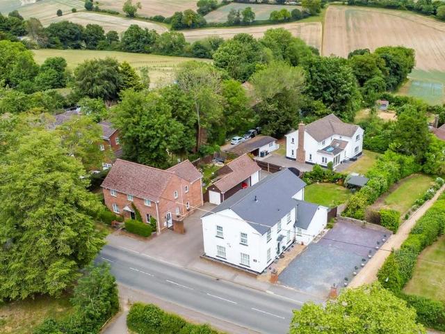 House for sale in Kensworth, Bedfordshire