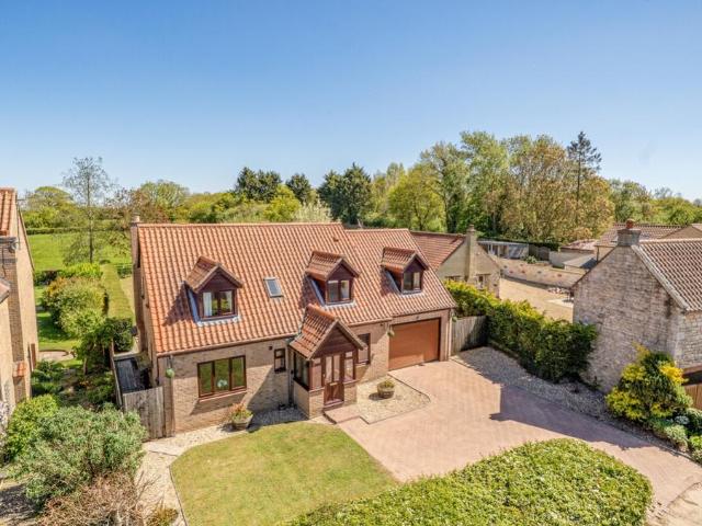 House for sale in Barholm, Lincolnshire
