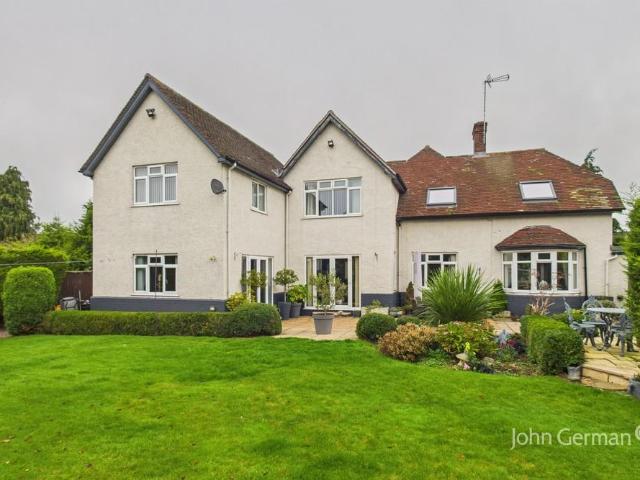 House for sale in The Wharf, Beamhurst