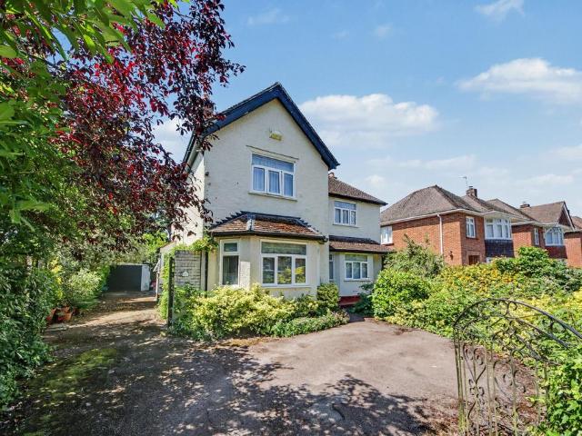 House for sale in Thornhill Park, City Of Southampton