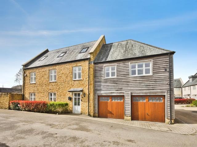 House for sale in Merriott, Somerset