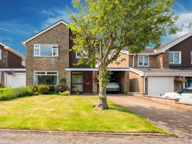 House for sale in Roby Mill, Lancashire