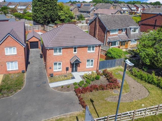 House for sale in Camp Hill, Warwickshire