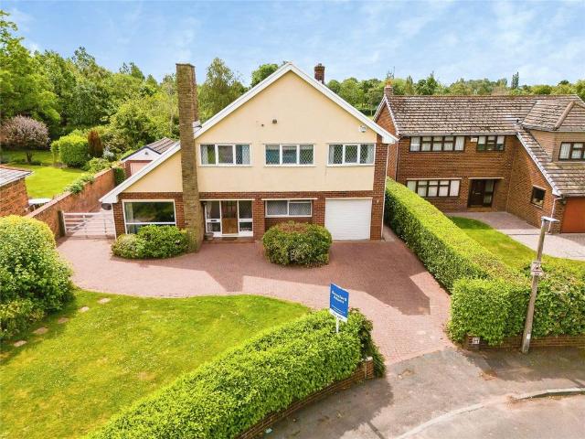 House for sale in Hough Green, Two Mills