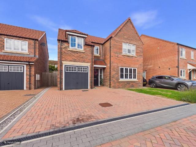 House for sale in South Cave, Riplingham