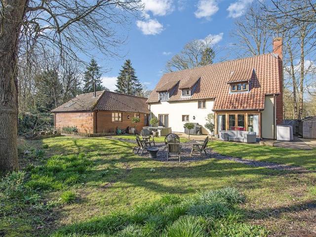 House for sale in Chedburgh, Suffolk