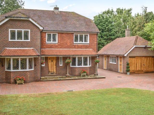 House for sale in Folkestone, Kent