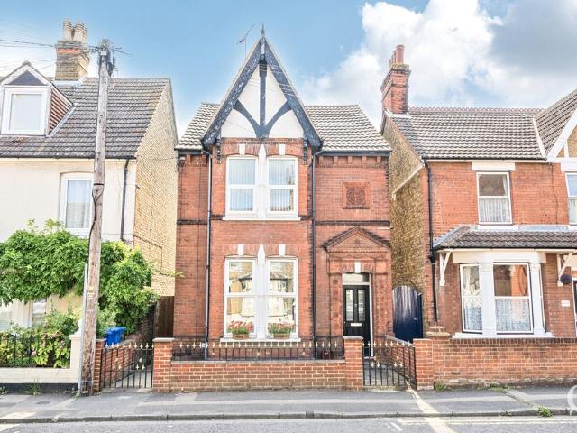 House for sale in Regent Quay, Oad Street