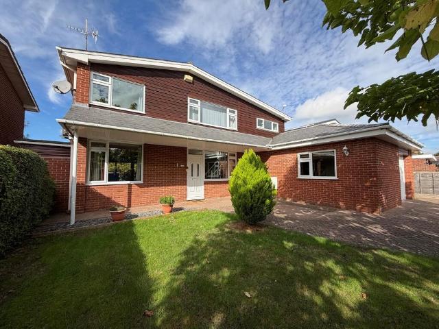 House for sale in Barford, Warwick