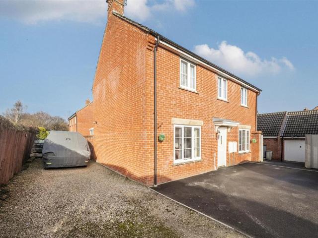 House for sale in Devizes, Wiltshire
