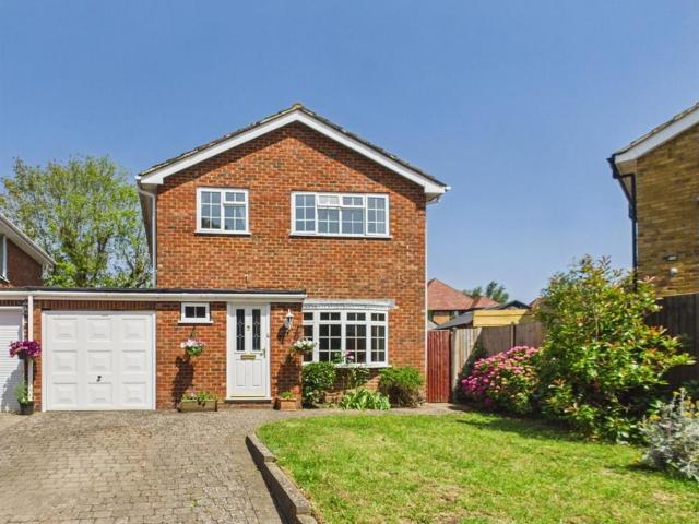 House for sale in Greater London