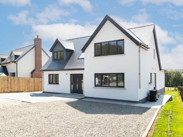 House for sale in Cosheston