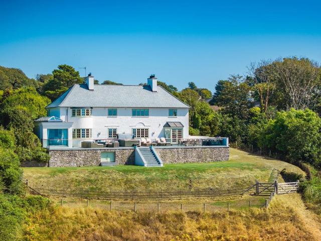 House for sale in Manorbier
