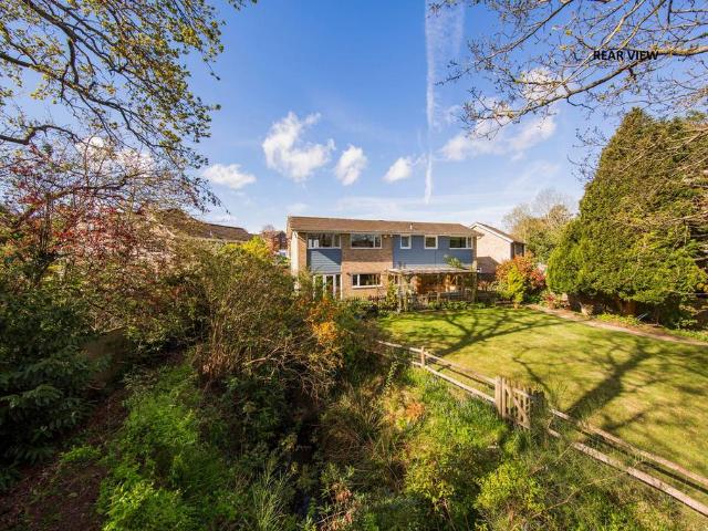 House for sale in Cross In Hand, East Sussex