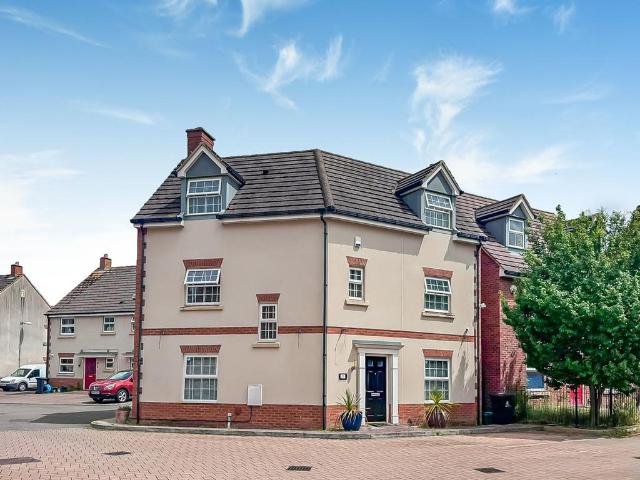 House for sale in Gloucester, Gloucestershire
