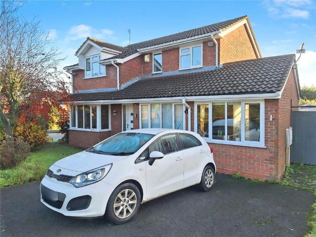House for sale in Camp Hill, Warwickshire