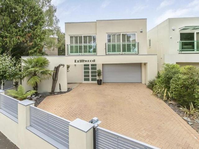 House for sale in Lilliput, Poole