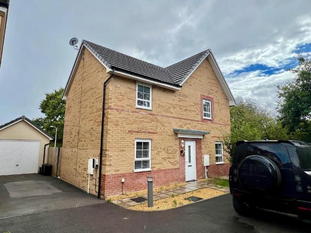 House for sale in Bryntirion, Wales