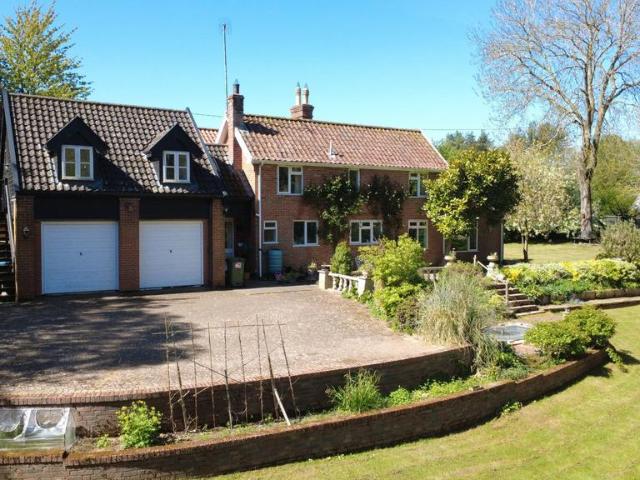 House for sale in Eastbridge, Suffolk