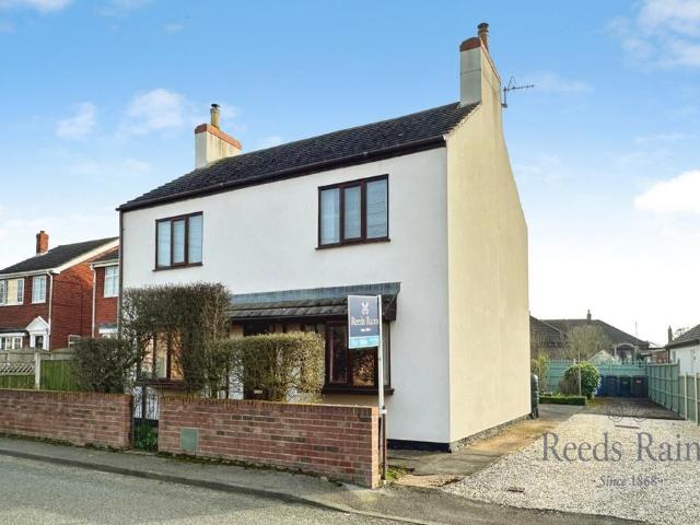 House for sale in Hensall, North Yorkshire