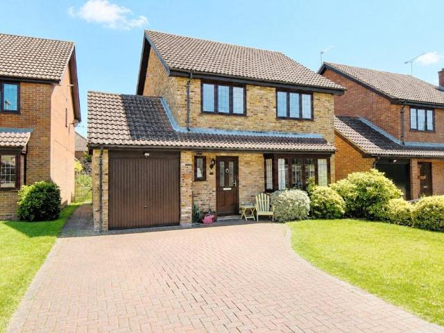 House for sale in Hart, Hampshire