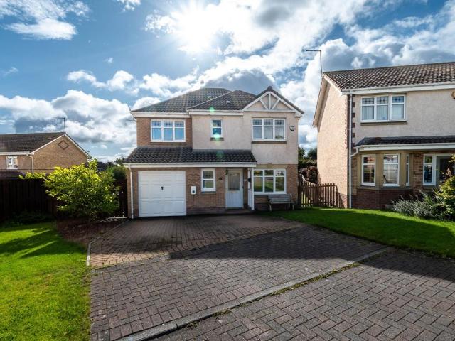 House for sale in Uphall, West Lothian