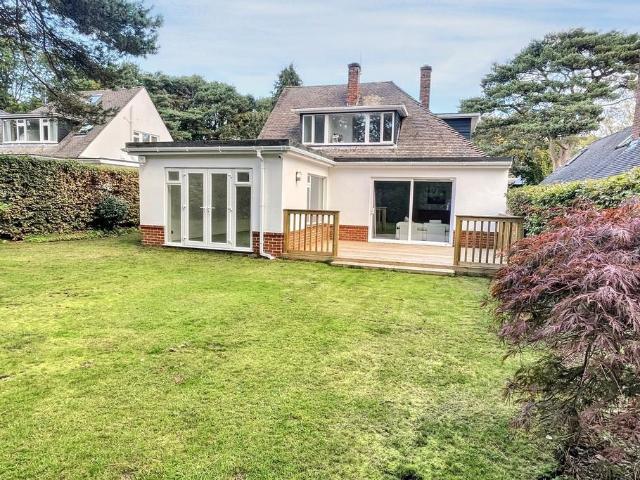House for sale in Talbot Village, Bournemouth