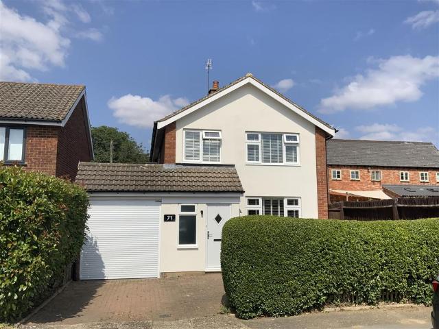 House for sale in Calverton End, Milton Keynes