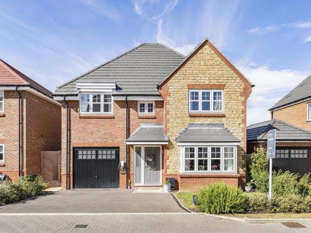 House for sale in Great Faringdon, Dromore
