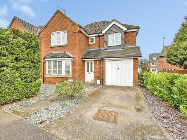 House for sale in Grange Park, Northamptonshire