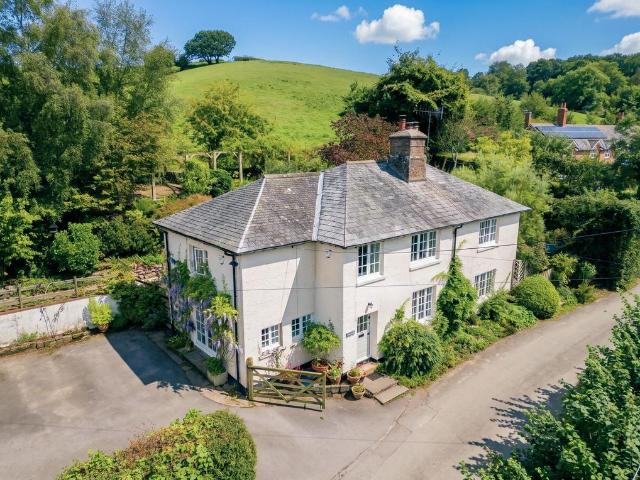 House for sale in Newton St Cyres, Devon