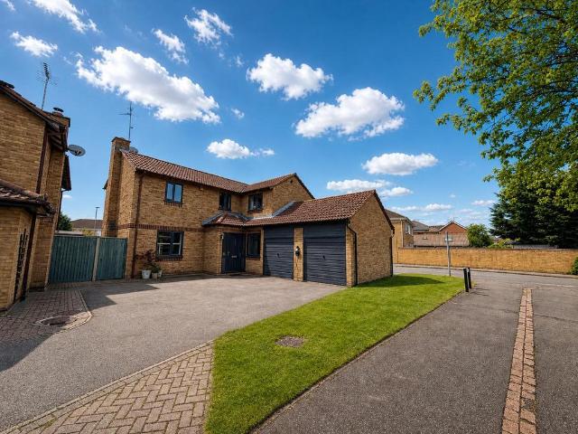 House for sale in Bretton, Peterborough