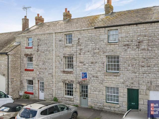 House for sale in Southwell, East Dorset