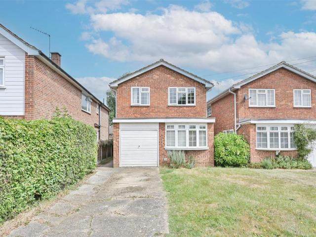 House for sale in Hutton, Navestock Side