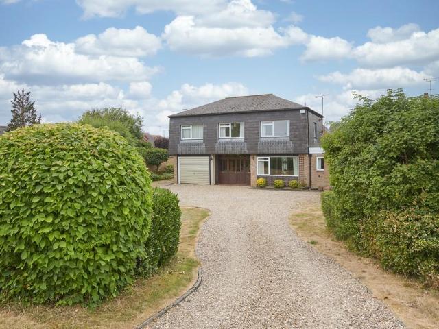 House for sale in Stanford On Avon, Leicestershire