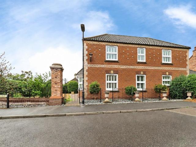 House for sale in East Lound, North Lincolnshire