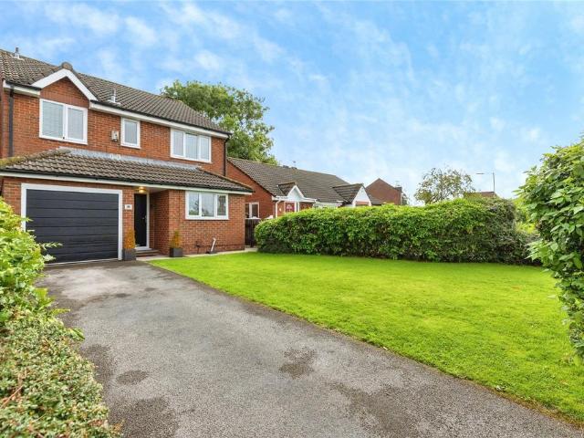 House for sale in Ainsworth, Bury