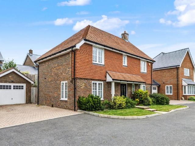 House for sale in Alderbrook, Cross In Hand