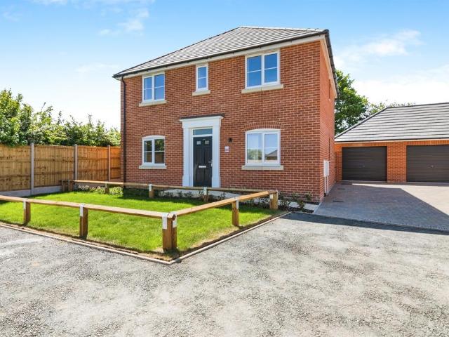 House for sale in Eastbridge, Suffolk