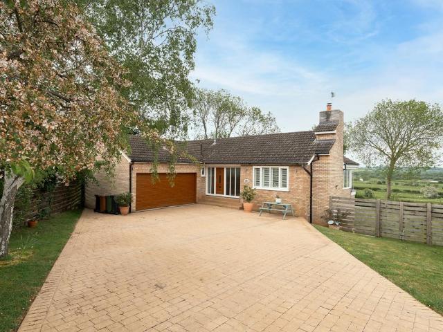 House for sale in Great Doddington