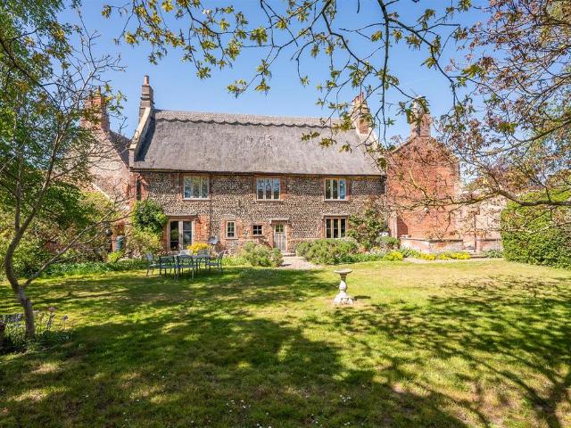 House for sale in Bacton, Comers