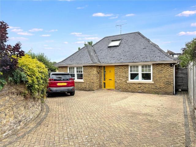 House for sale in High Barnet, Greater London